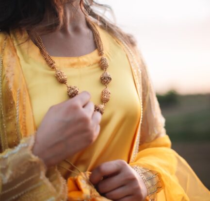 Sieraden en kledingkleuren